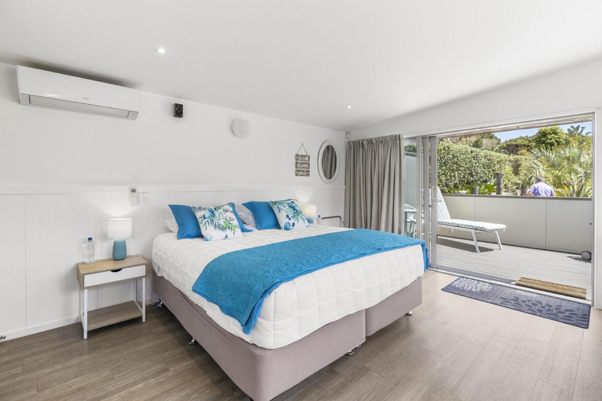 Oneroa Secret Garden Apartments Exterior photo