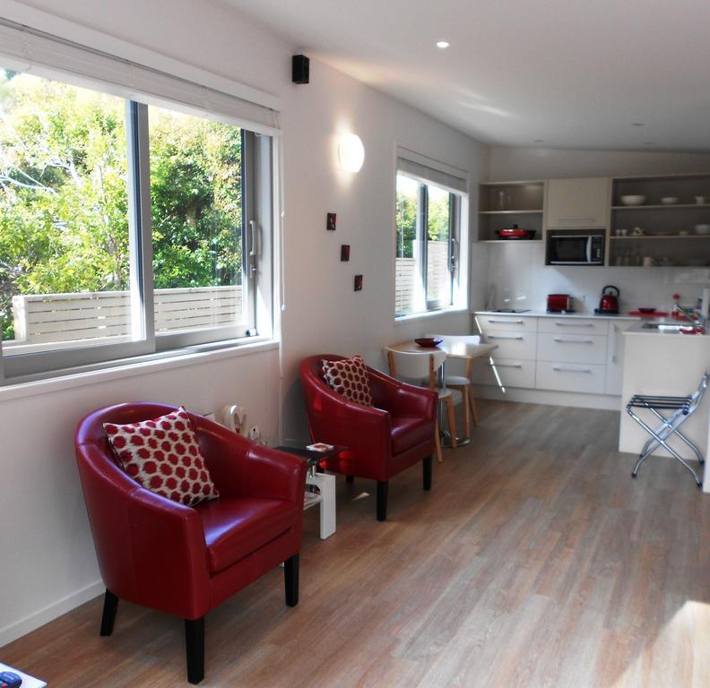 Oneroa Secret Garden Apartments Room photo